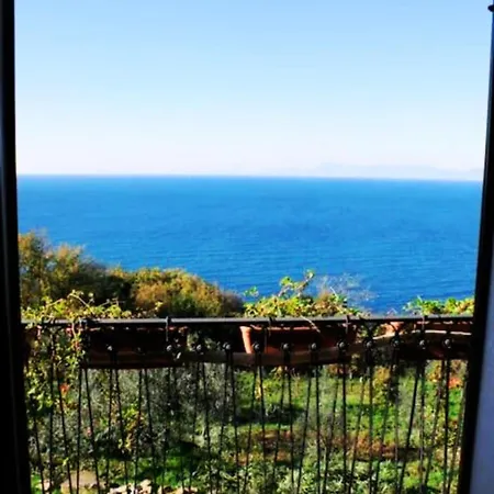 Bellezza In Cilento Panoramic Apts Apartamento *