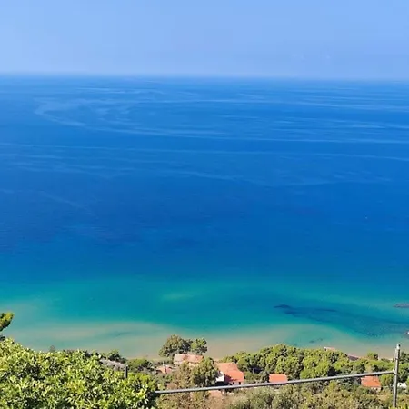 Bellezza In Cilento Panoramic Apts *