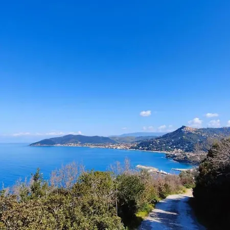 Bellezza In Cilento Panoramic Apts Apartamento *