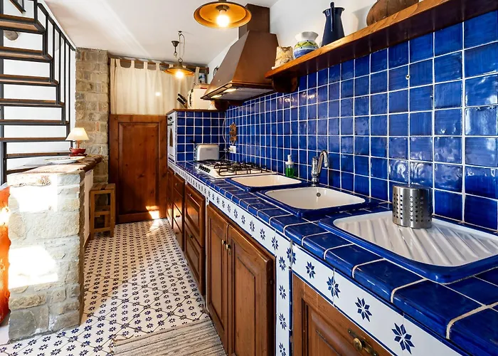 Bellezza In Cilento Panoramic Apts * Castellabate