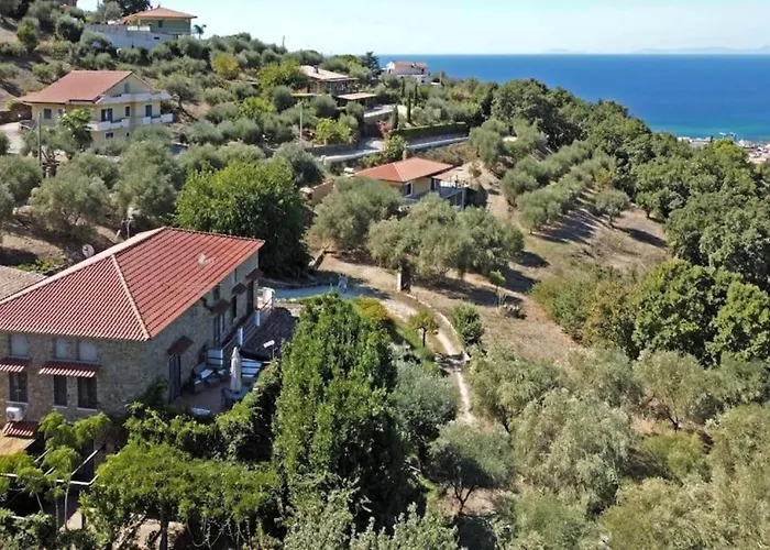 Bellezza In Cilento Panoramic Apts * Castellabate